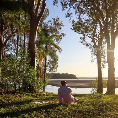Big4 Breeze Holiday Parks - Rainbow Beach Bagian luar foto